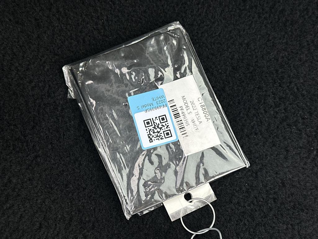 Thumbnail: 2023 Tesla Model S - 17