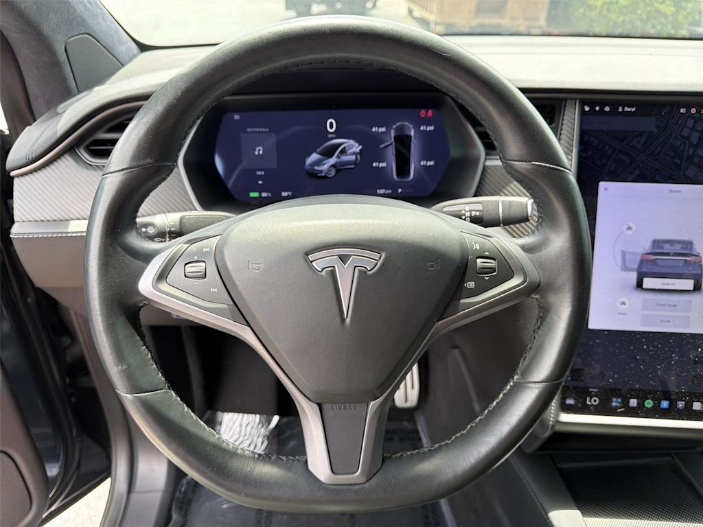 Thumbnail: 2020 Tesla Model X - 15