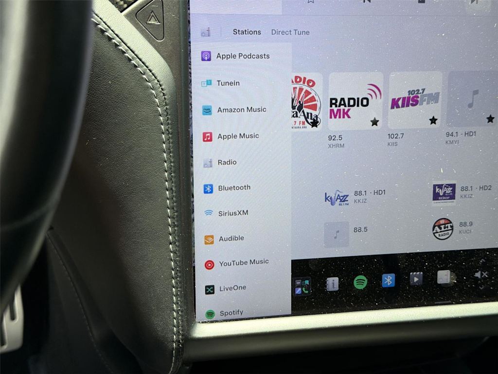Thumbnail: 2020 Tesla Model X - 20