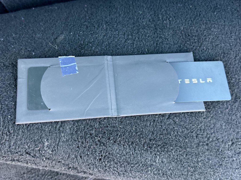 Thumbnail: 2022 Tesla Model X - 14