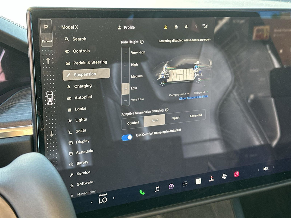 Thumbnail: 2022 Tesla Model X - 28