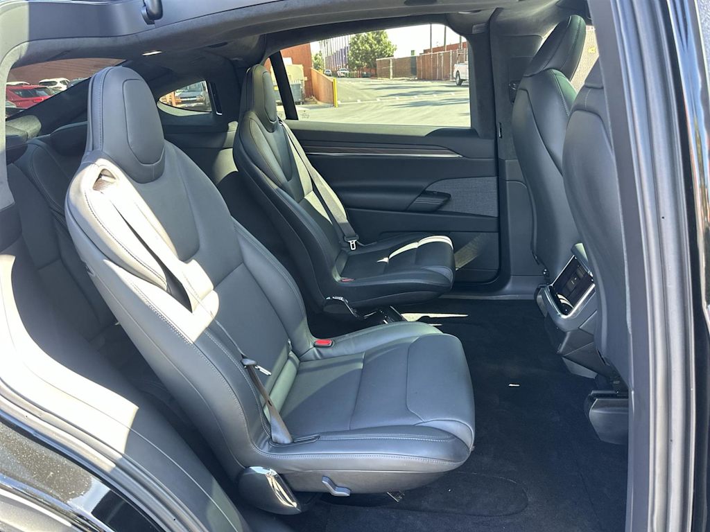 Thumbnail: 2023 Tesla Model X - 11