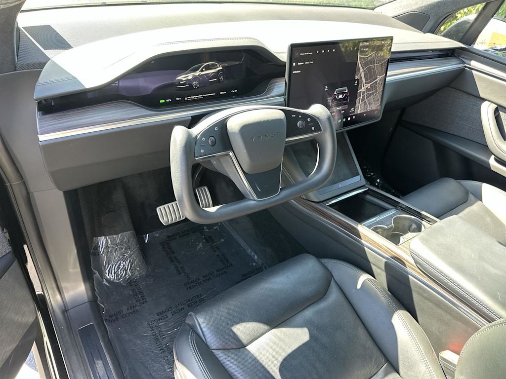 Thumbnail: 2023 Tesla Model X - 2