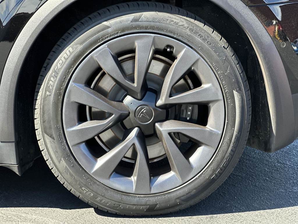 Thumbnail: 2023 Tesla Model X - 7