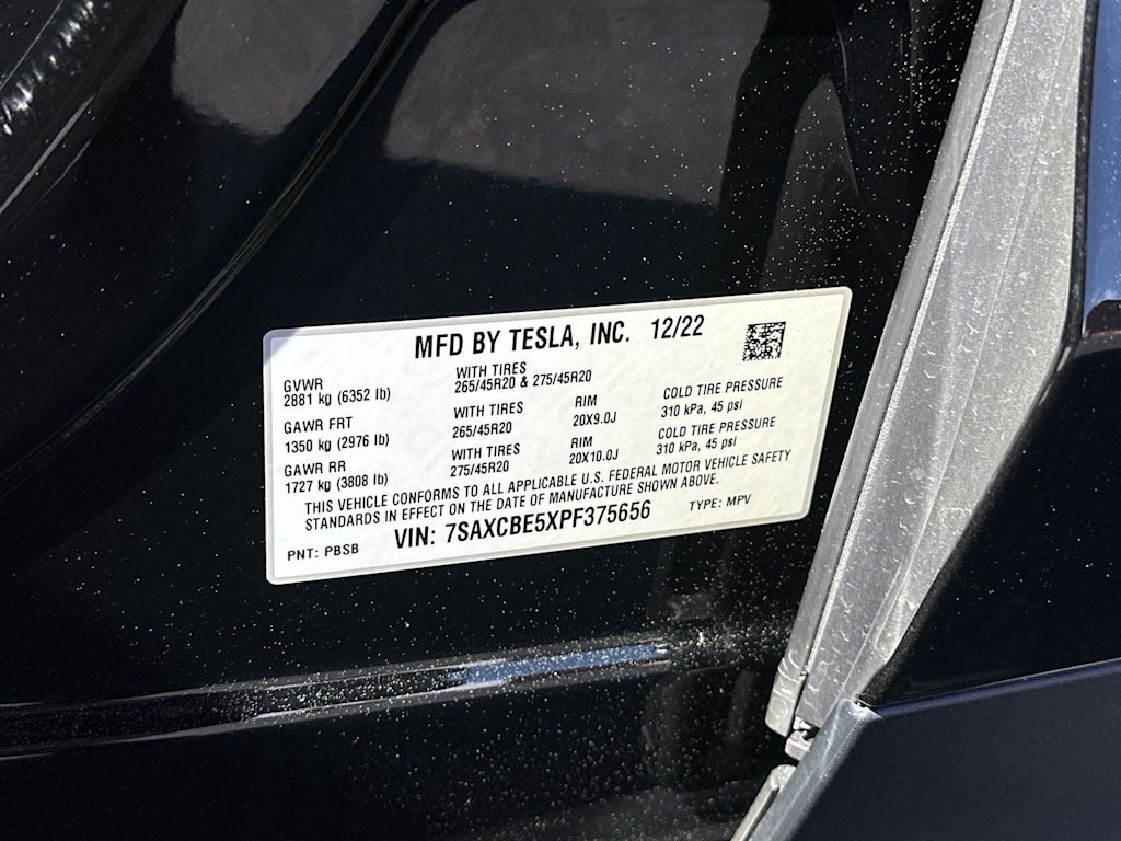 Thumbnail: 2023 Tesla Model X - 15