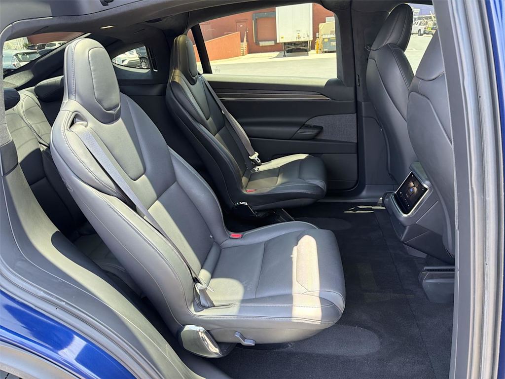 Thumbnail: 2022 Tesla Model X - 13