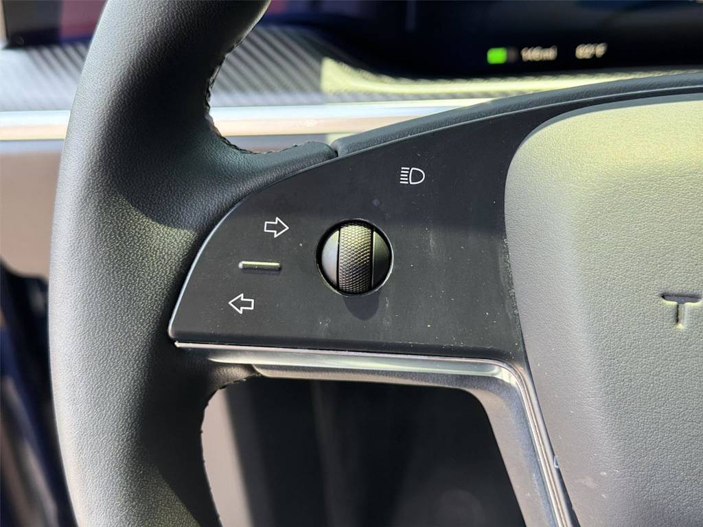 Thumbnail: 2022 Tesla Model X - 27
