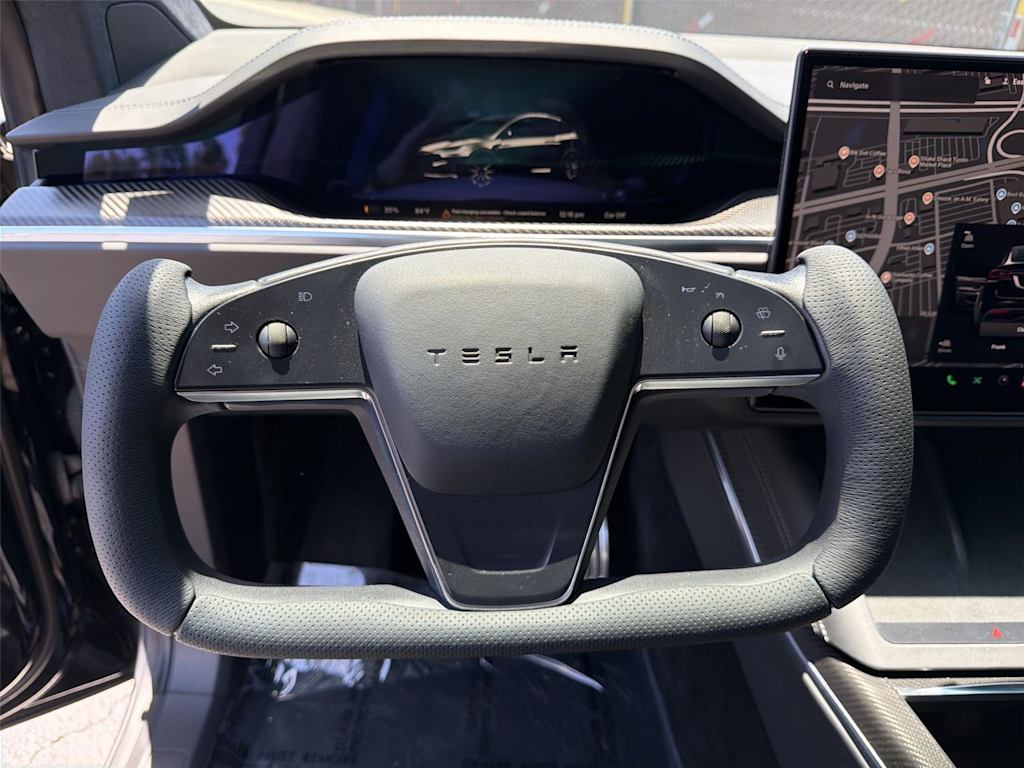 Thumbnail: 2022 Tesla Model X - 21