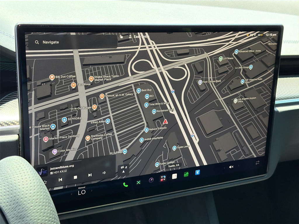 Thumbnail: 2022 Tesla Model X - 12