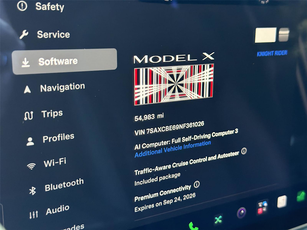 Thumbnail: 2022 Tesla Model X - 13