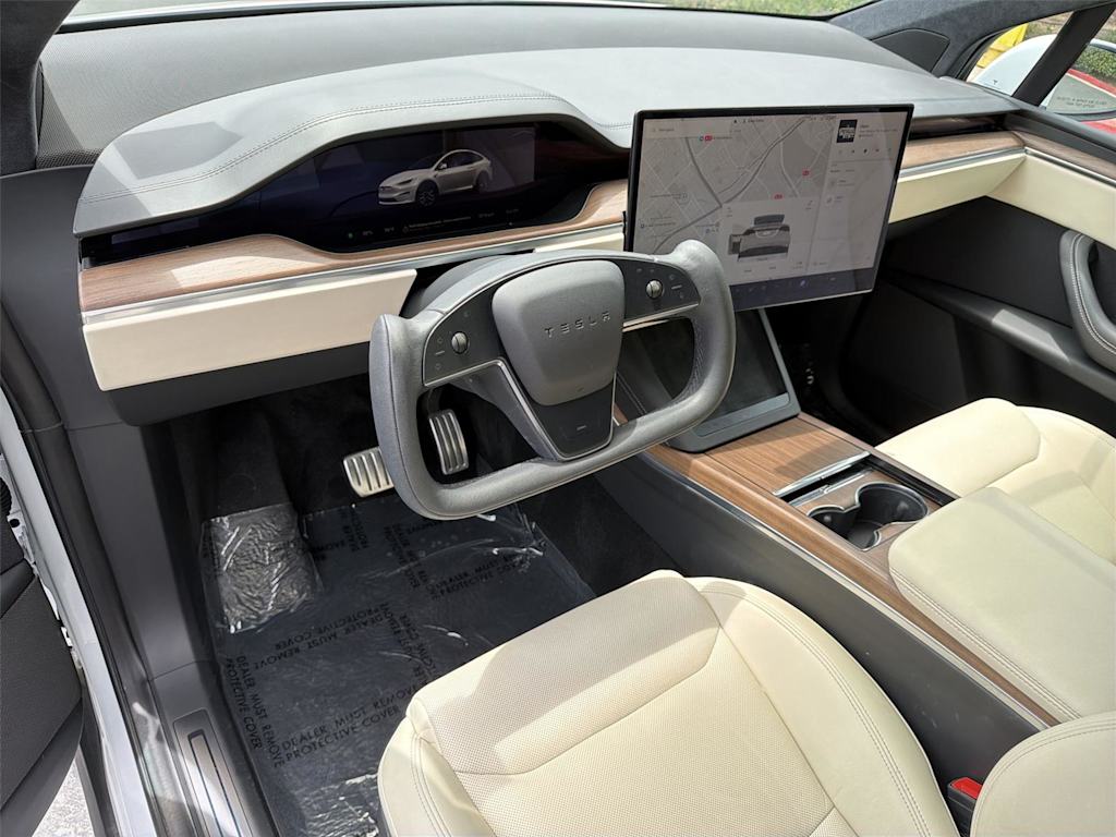 Thumbnail: 2022 Tesla Model X - 2