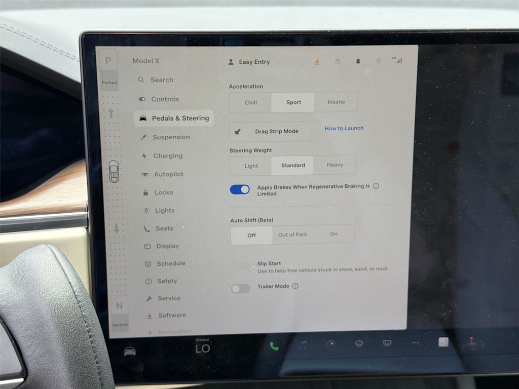 Thumbnail: 2022 Tesla Model X - 29