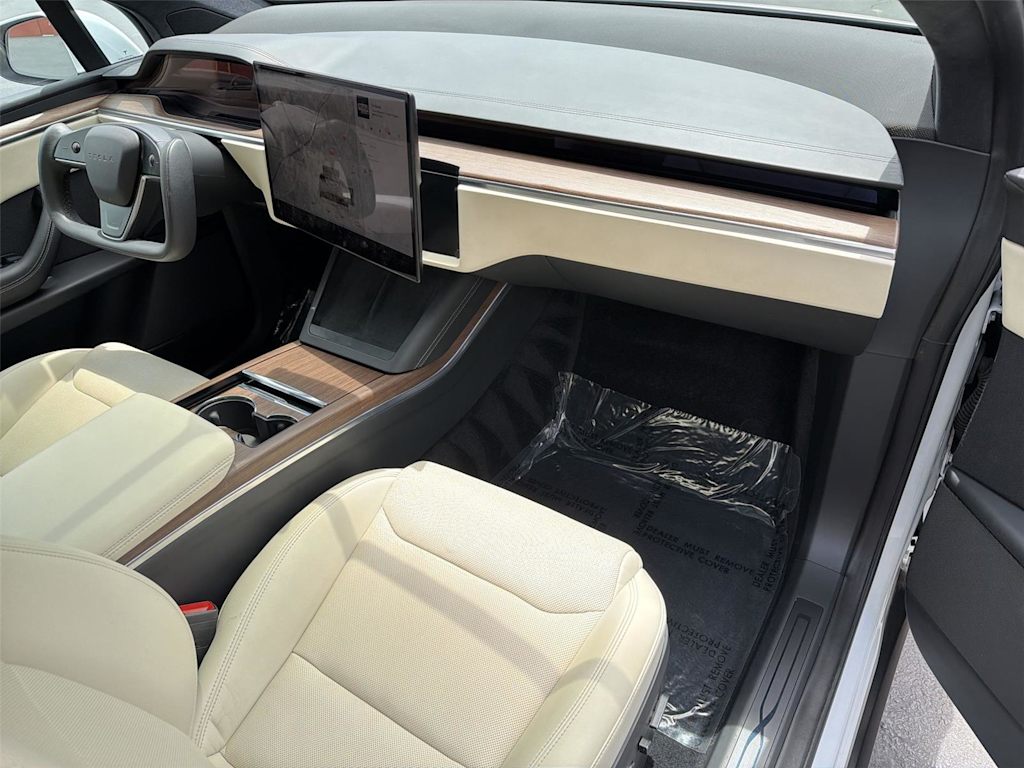 Thumbnail: 2022 Tesla Model X - 13