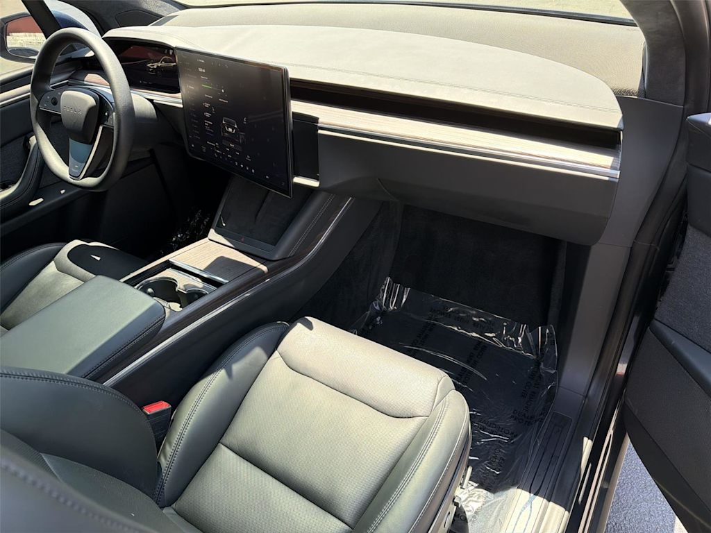Thumbnail: 2024 Tesla Model X - 14