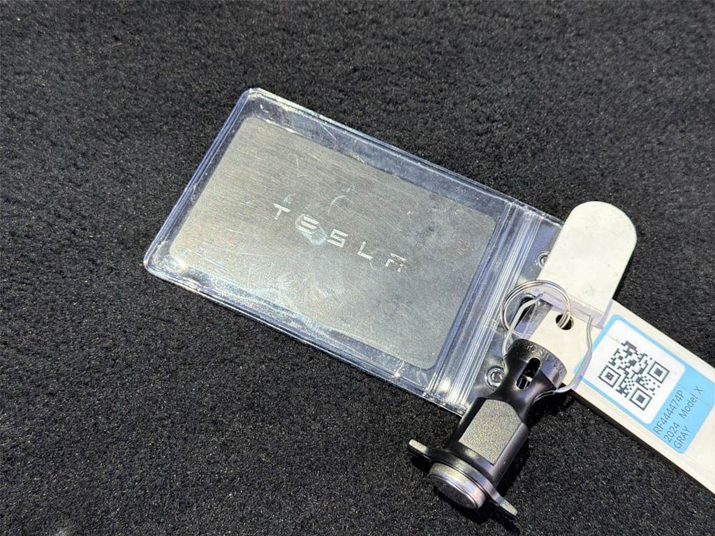 Thumbnail: 2024 Tesla Model X - 19