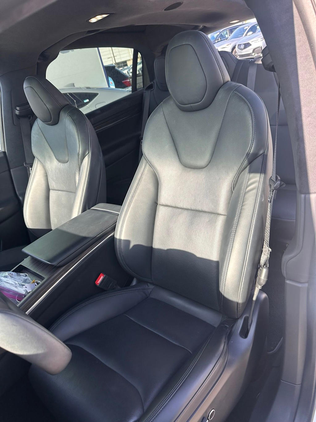 Thumbnail: 2022 Tesla Model X - 10