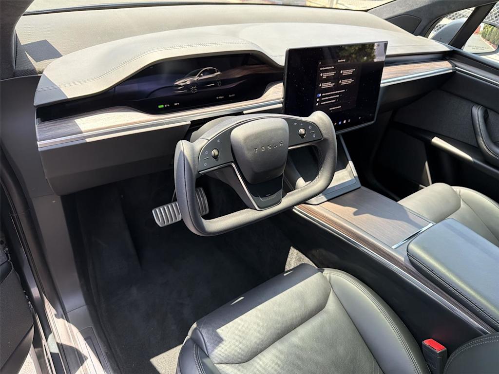 Thumbnail: 2022 Tesla Model X - 2