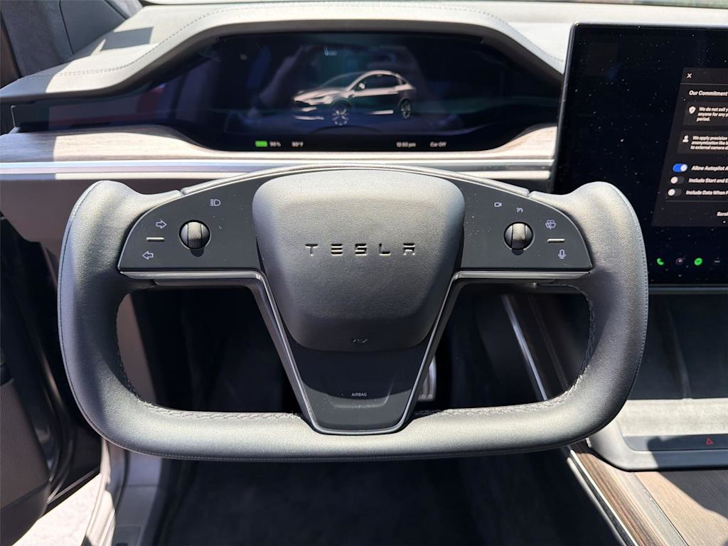 Thumbnail: 2022 Tesla Model X - 15