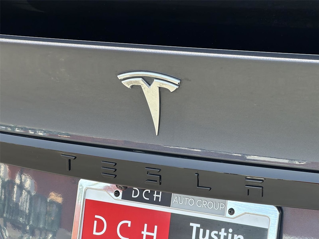 Thumbnail: 2022 Tesla Model X - 7