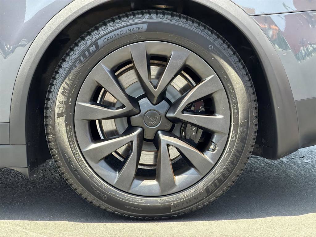 Thumbnail: 2022 Tesla Model X - 8