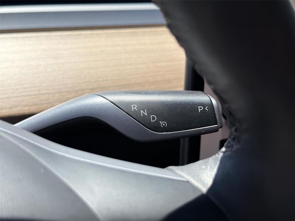 Thumbnail: 2023 Tesla Model Y - 20