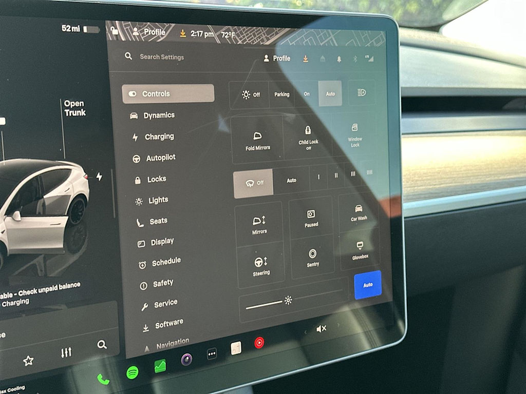 Thumbnail: 2024 Tesla Model Y - 27