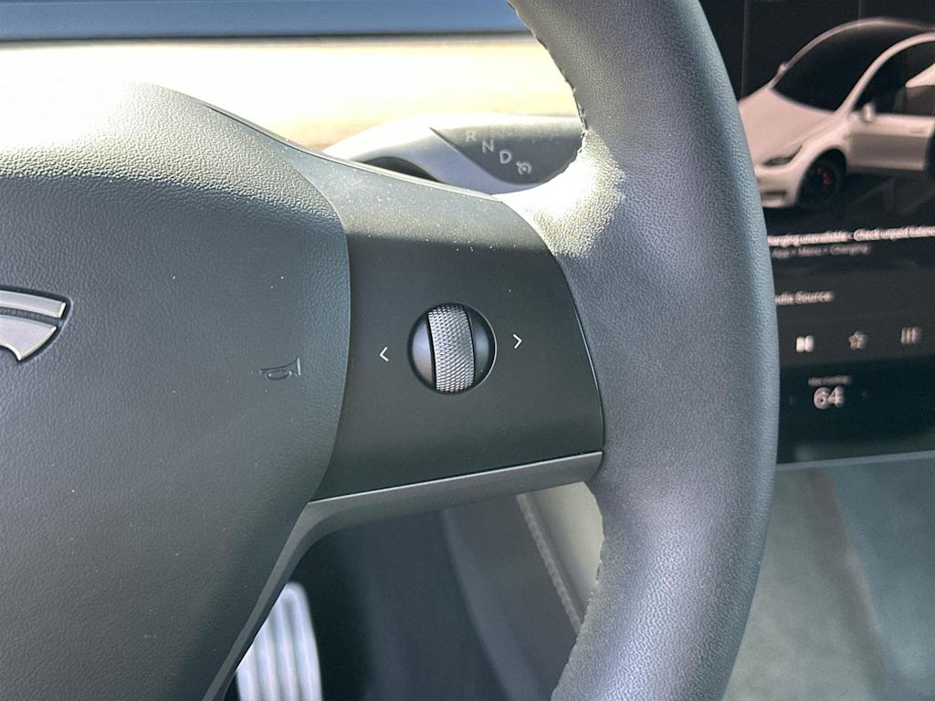 Thumbnail: 2024 Tesla Model Y - 26