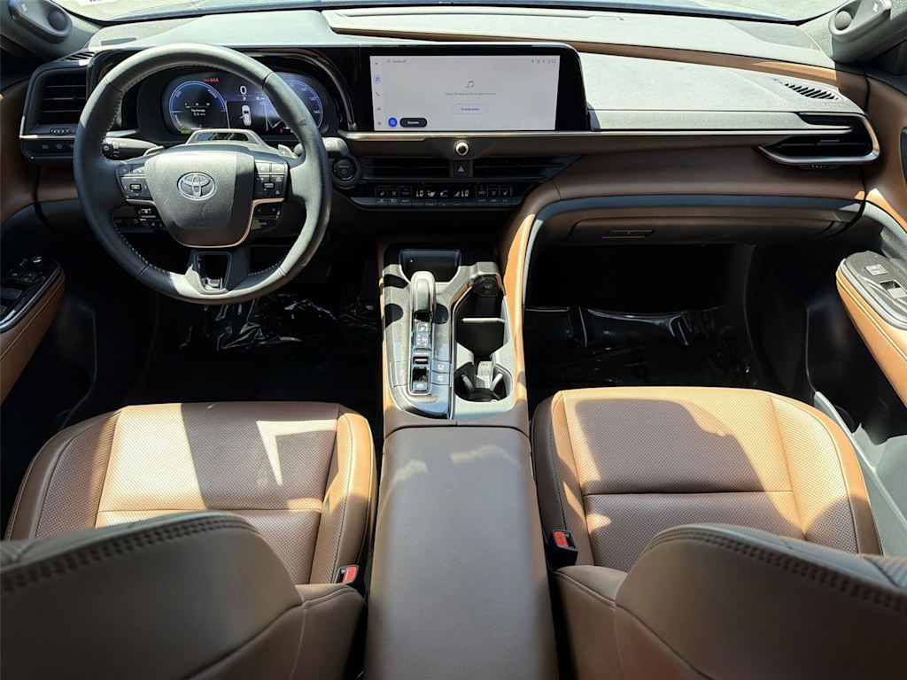 Thumbnail: 2025 Toyota Crown Signia - 10