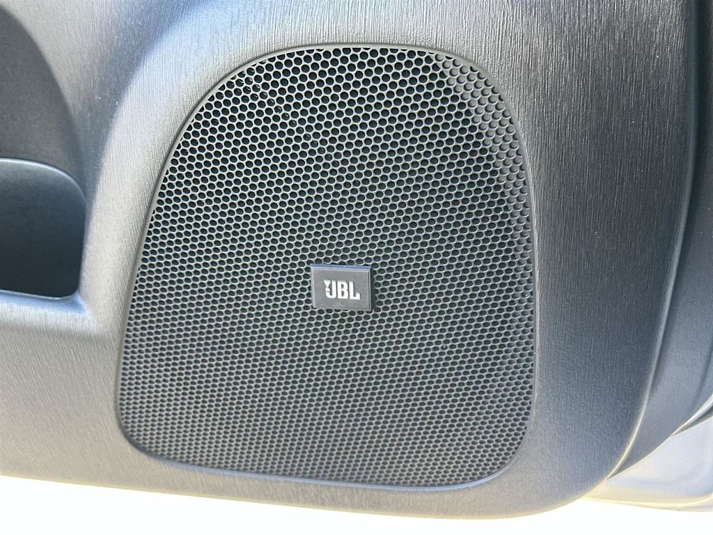 Thumbnail: 2015 Toyota Prius - 30