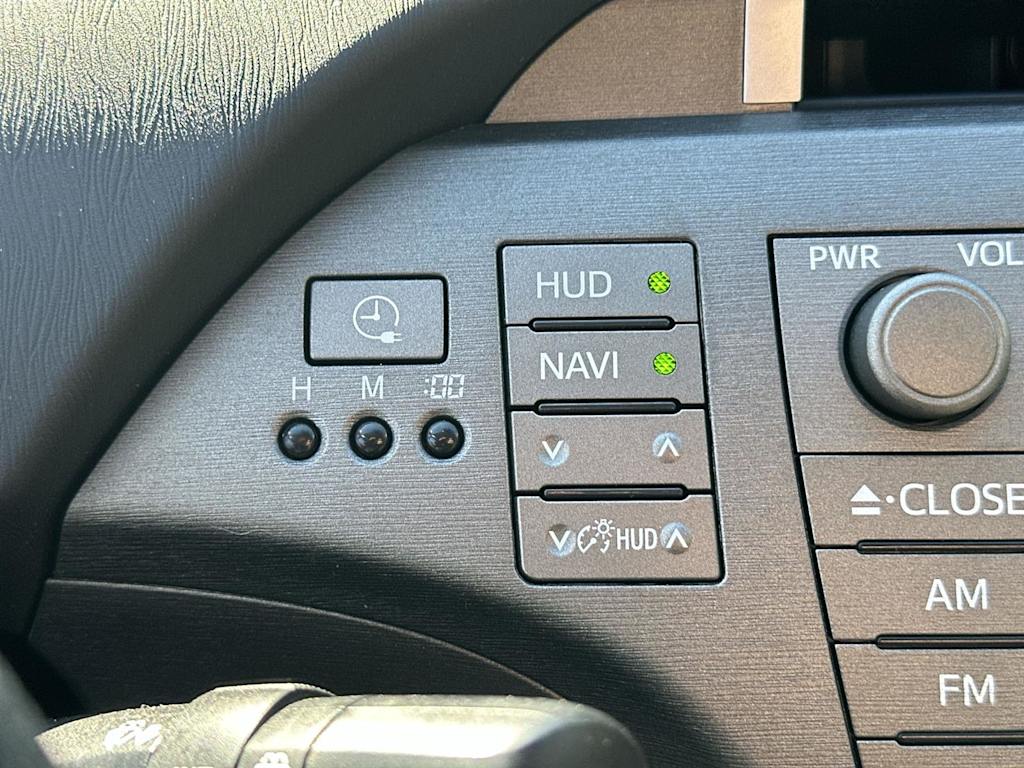 Thumbnail: 2015 Toyota Prius - 28