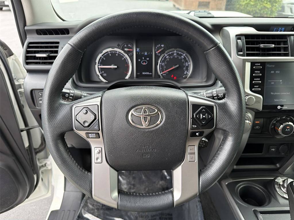 Thumbnail: 2022 Toyota 4Runner - 24