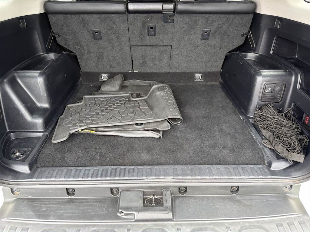 Thumbnail: 2022 Toyota 4Runner - 19