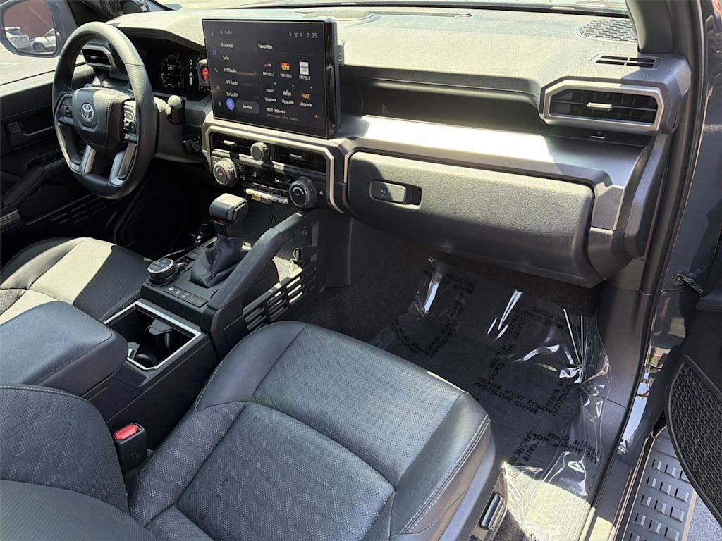 Thumbnail: 2025 Toyota 4Runner - 14