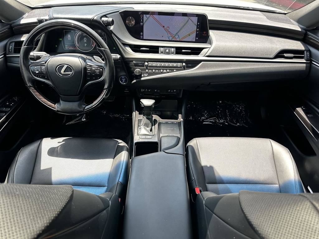 Thumbnail: 2019 Lexus ES - 9