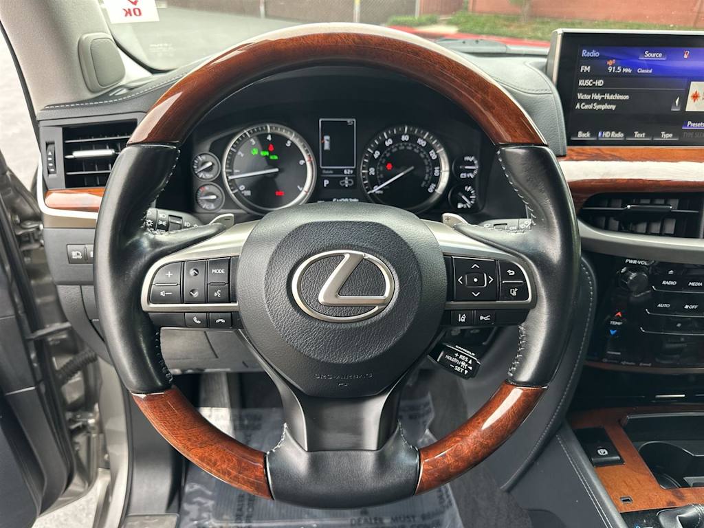 Thumbnail: 2019 Lexus LX - 15