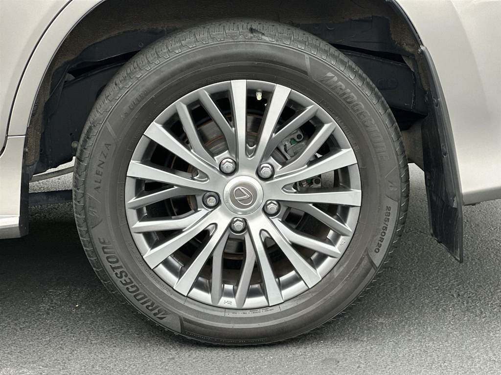 Thumbnail: 2019 Lexus LX - 8