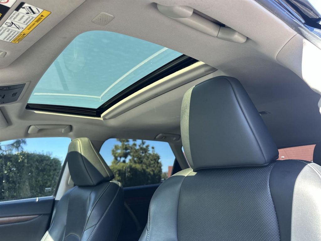 Thumbnail: 2020 Lexus RX - 32