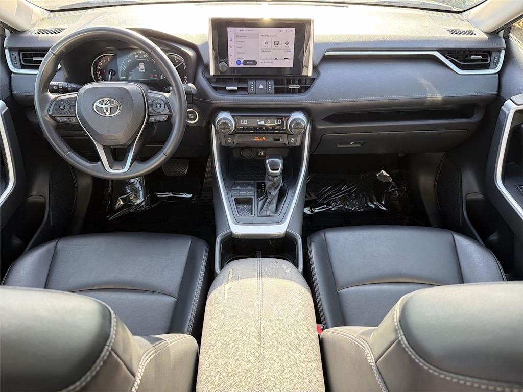 Thumbnail: 2023 Toyota RAV4 - 10