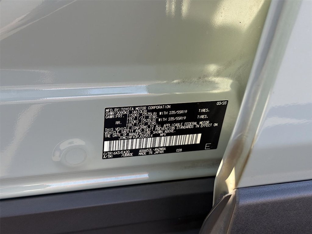Thumbnail: 2023 Toyota RAV4 - 20