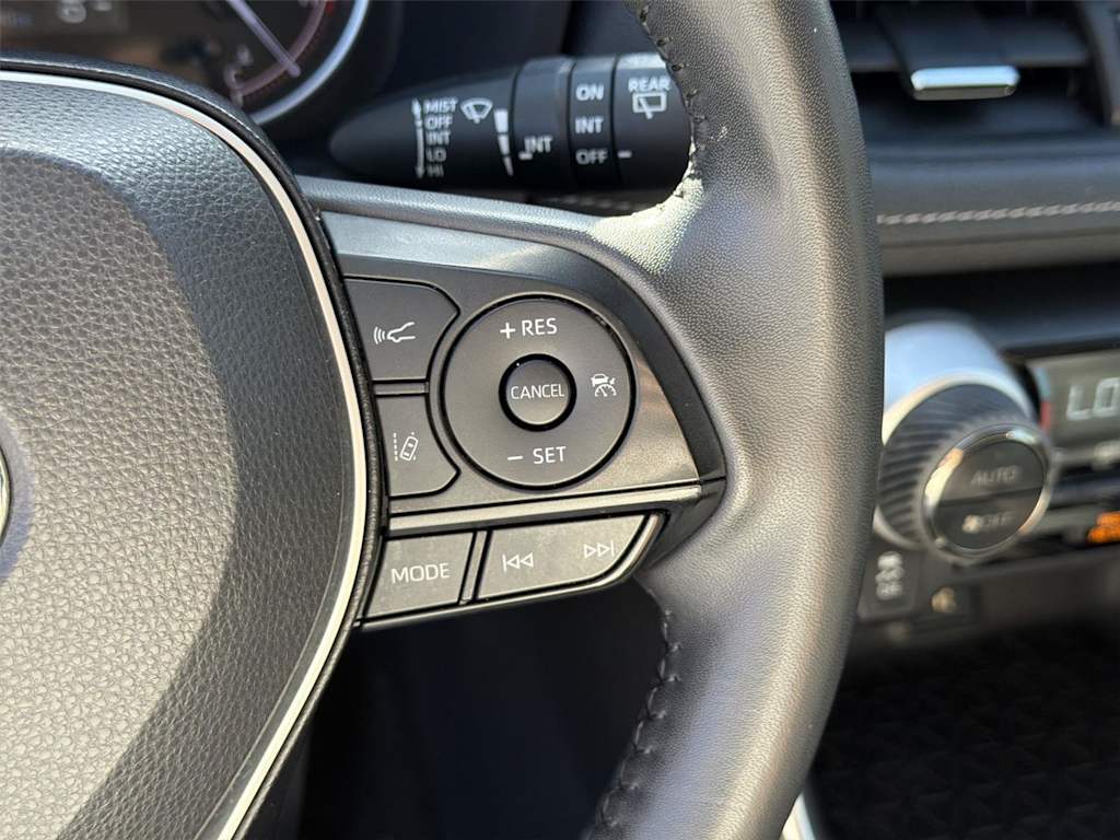 Thumbnail: 2023 Toyota RAV4 - 28