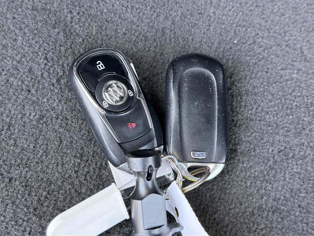 Thumbnail: 2018 Buick Encore - 20
