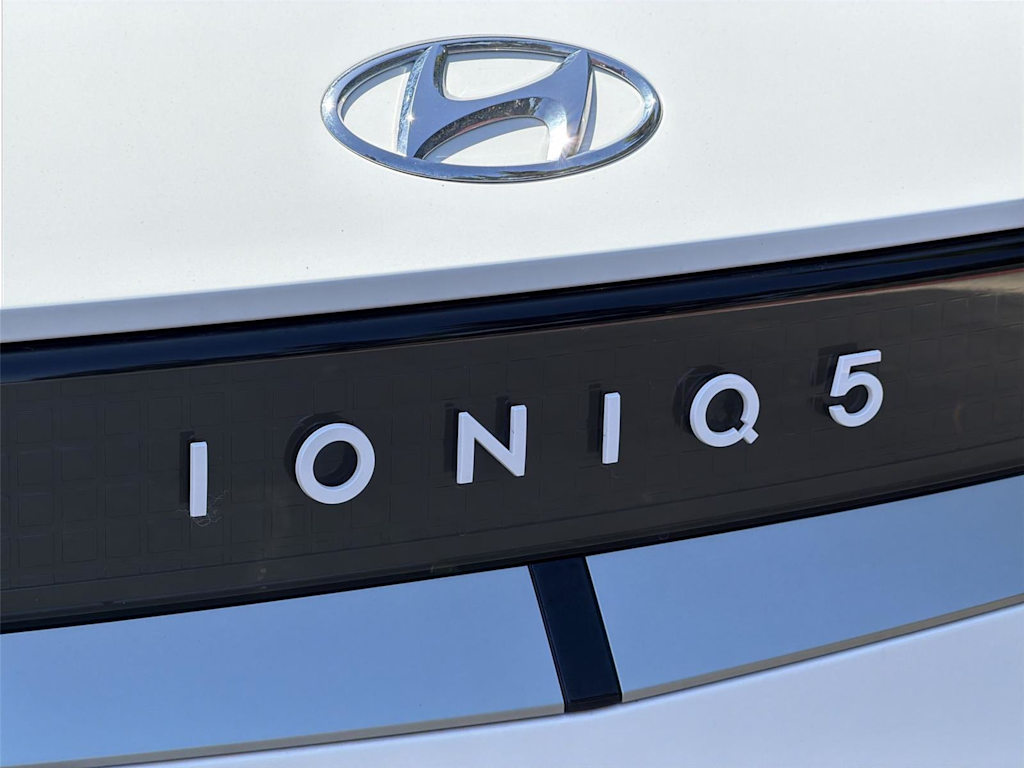 Thumbnail: 2024 Hyundai Ioniq 5 - 7
