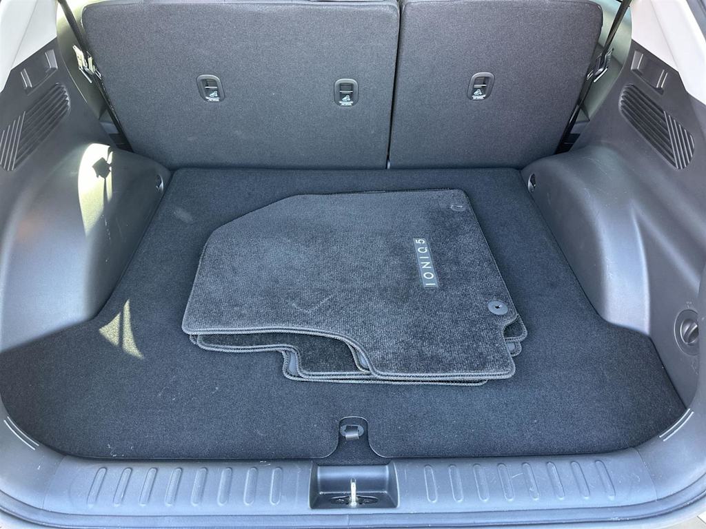 Thumbnail: 2024 Hyundai Ioniq 5 - 18