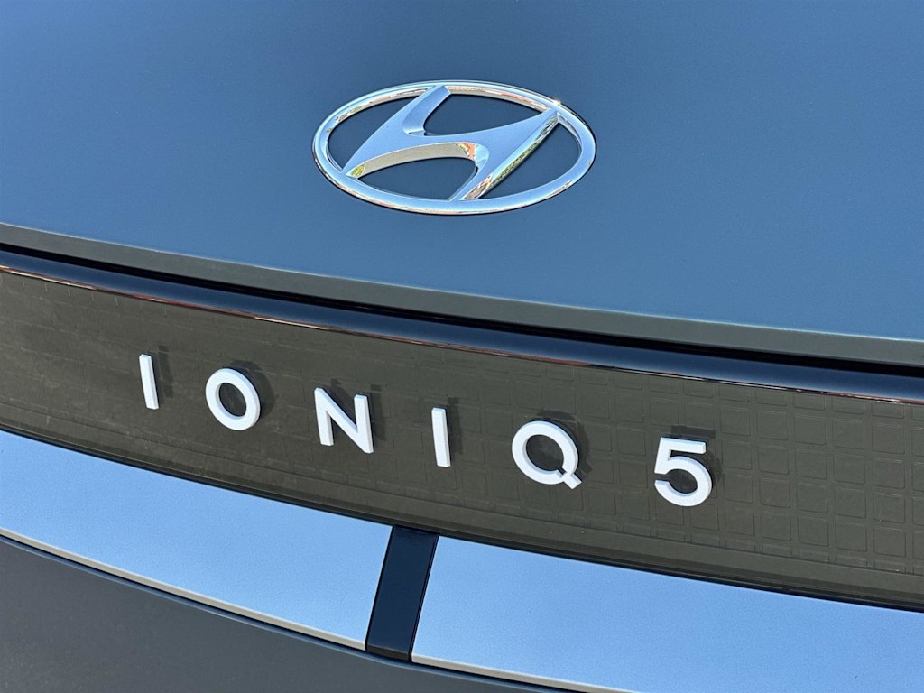 Thumbnail: 2024 Hyundai Ioniq 5 - 7