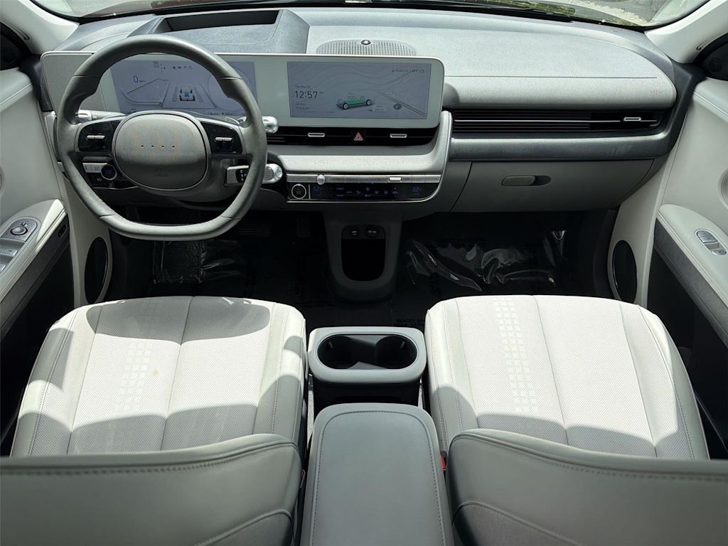 Thumbnail: 2023 Hyundai Ioniq 5 - 10