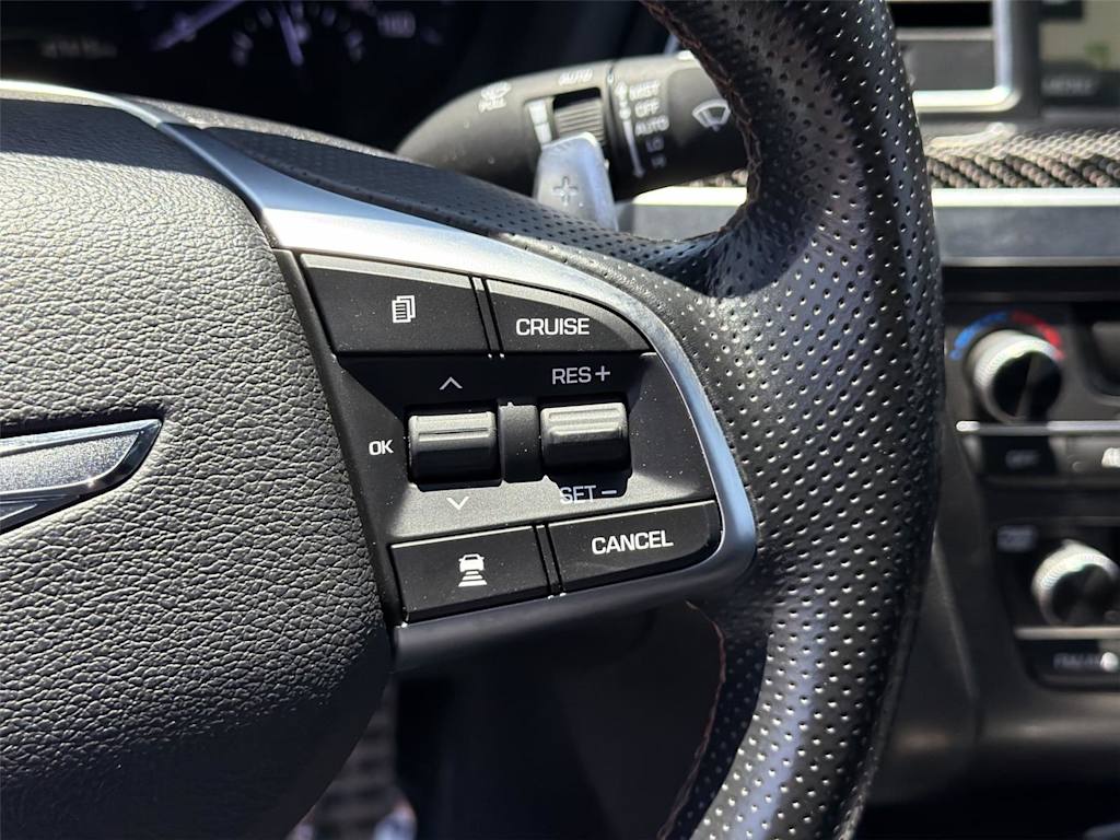 Thumbnail: 2018 Genesis G80 - 28