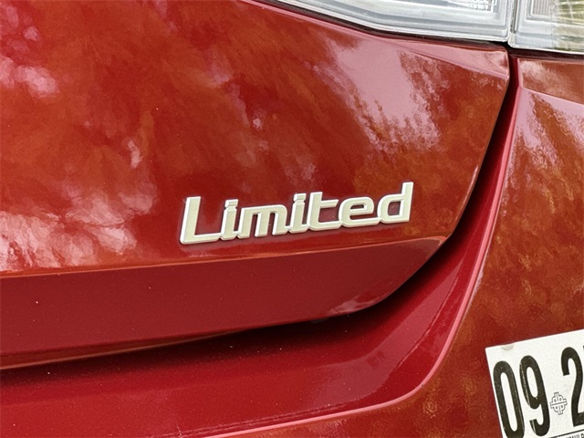 2024 Hyundai Elantra Limited Edition 7