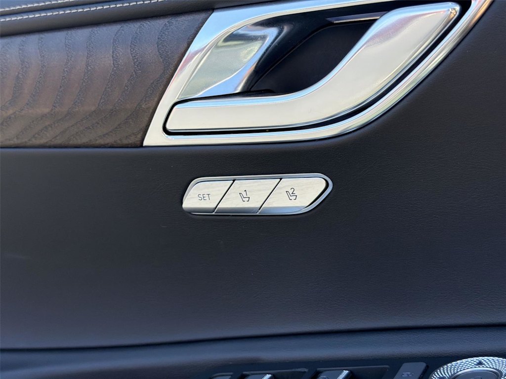 Thumbnail: 2024 Genesis GV80 - 26