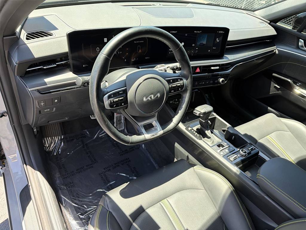 Thumbnail: 2025 Kia K5 - 2