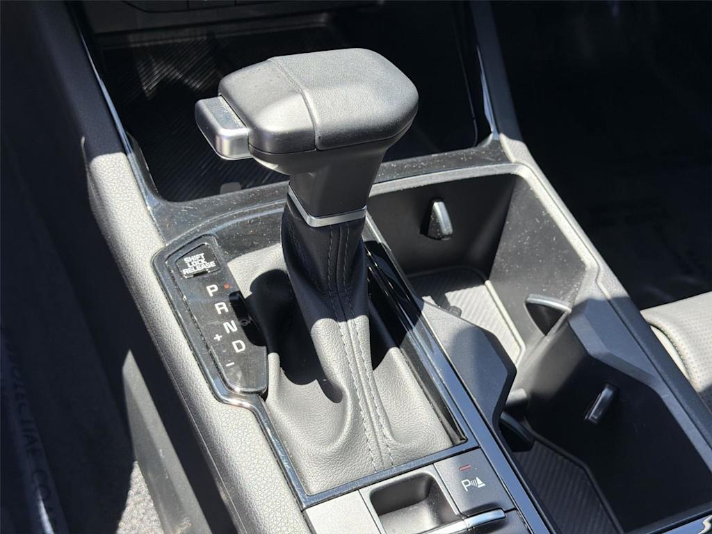Thumbnail: 2025 Kia K5 - 16
